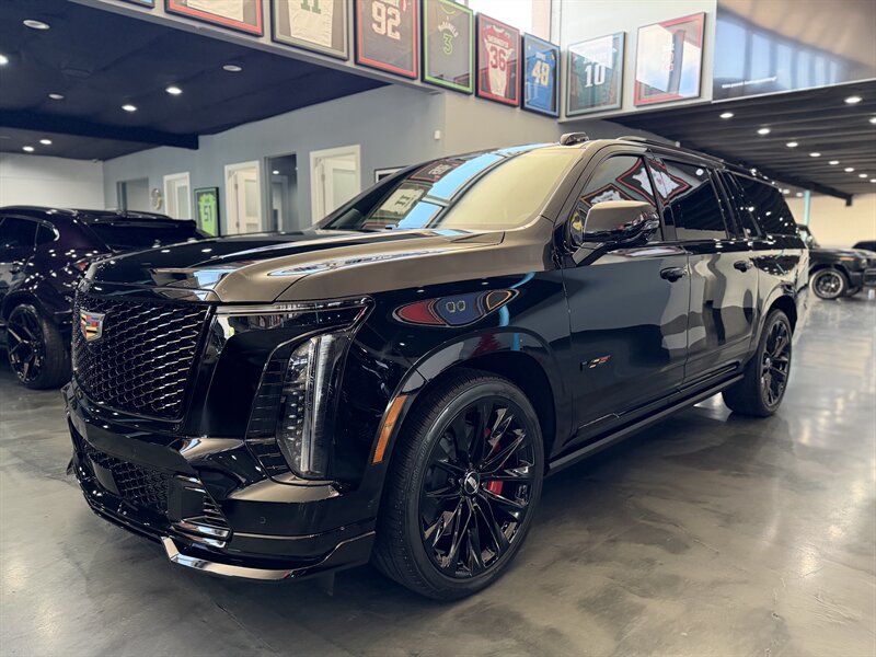 2026 Cadillac Escalade ESV V-Series